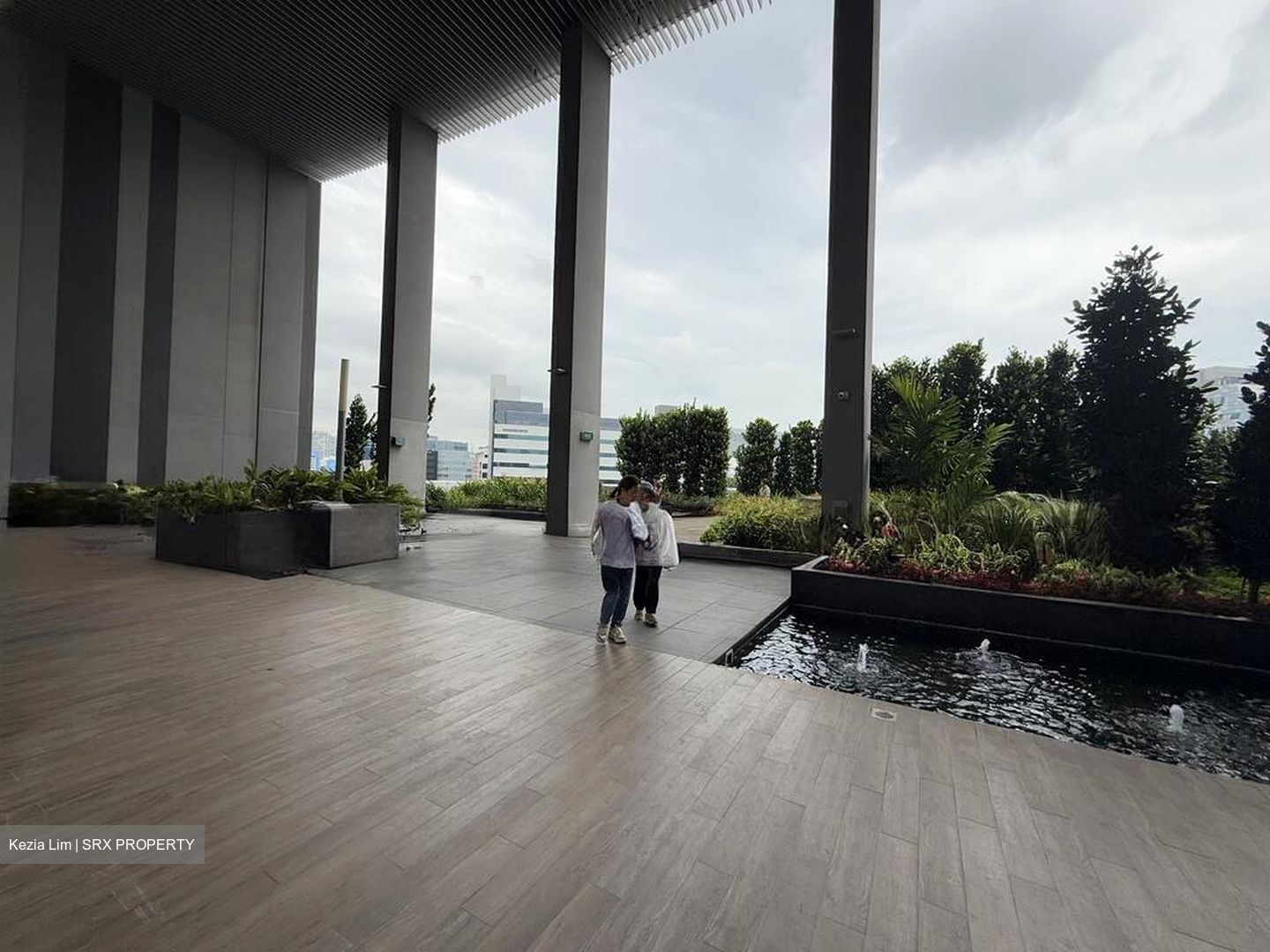 Arc 380 (D8), Office #498168081